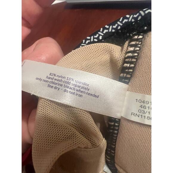 NWOT Cacique swim women’s plus size Tankini swim top black grey & white size 18 - Picture 8 of 10